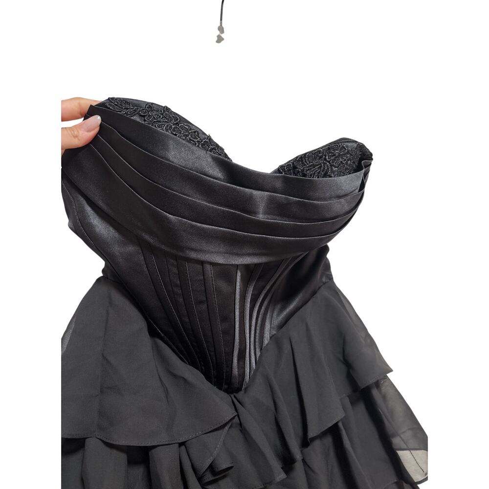 Weinaze Black Strapless Tiered Ruffle Evening Dress - Picture 3 of 11